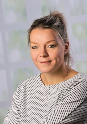 Katja Müller , Tablet Kauf